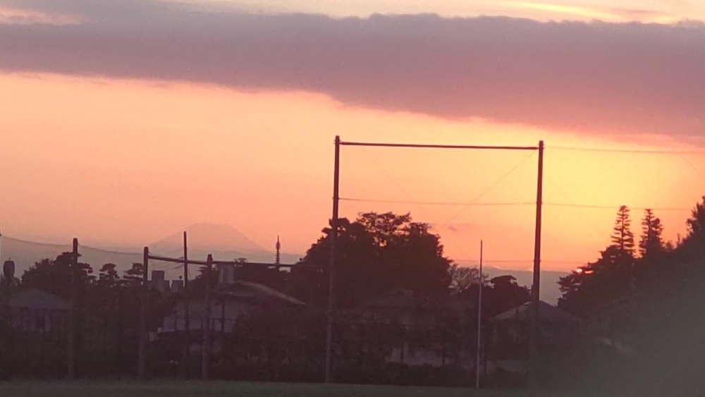夕日の富士山と甲州アルプス 画像