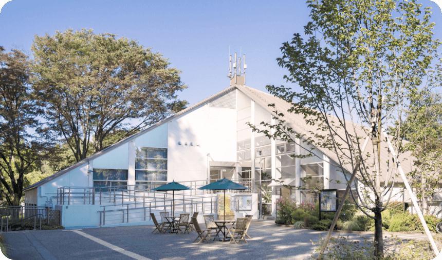 四季の香りローズガーデン