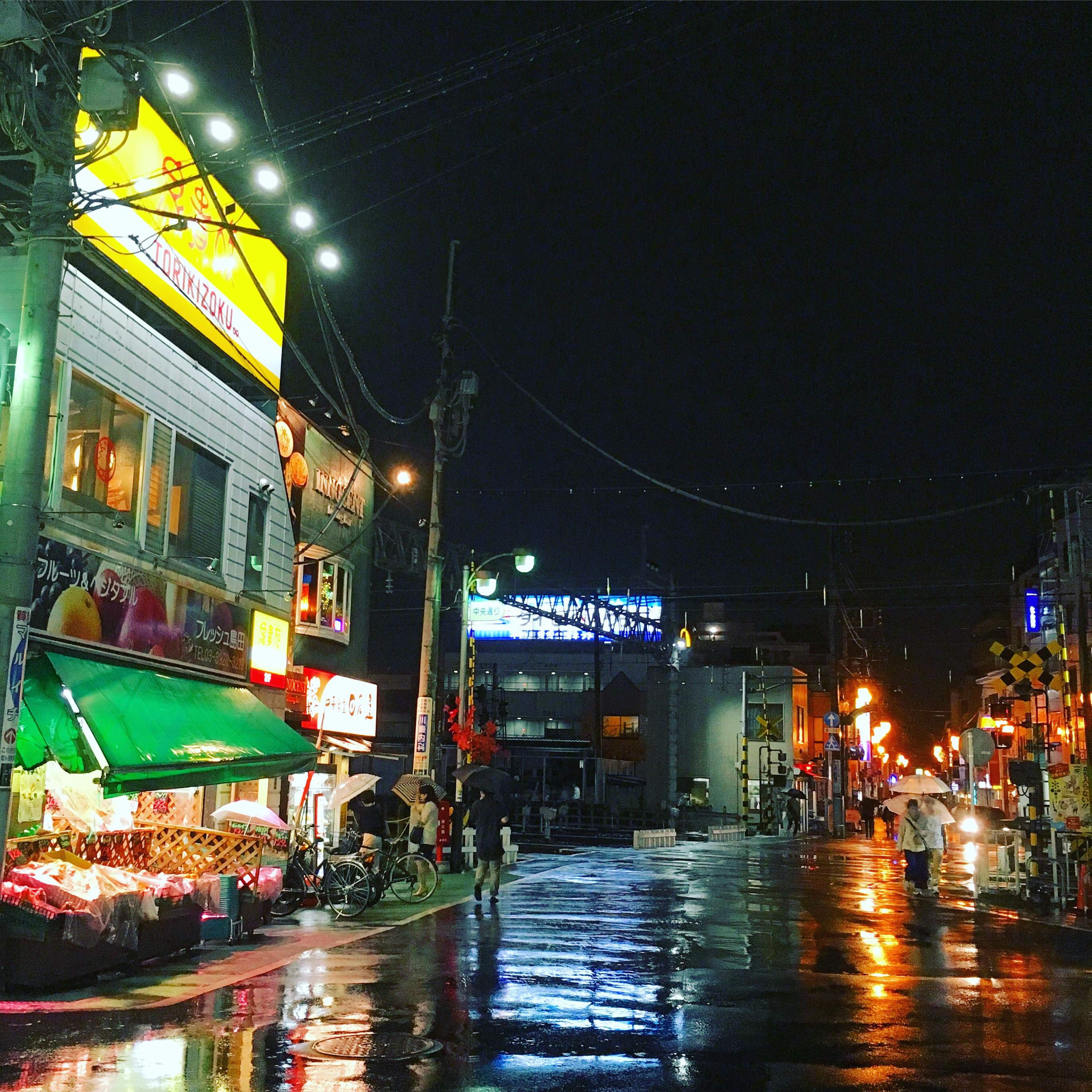 雨の上石神井駅 画像